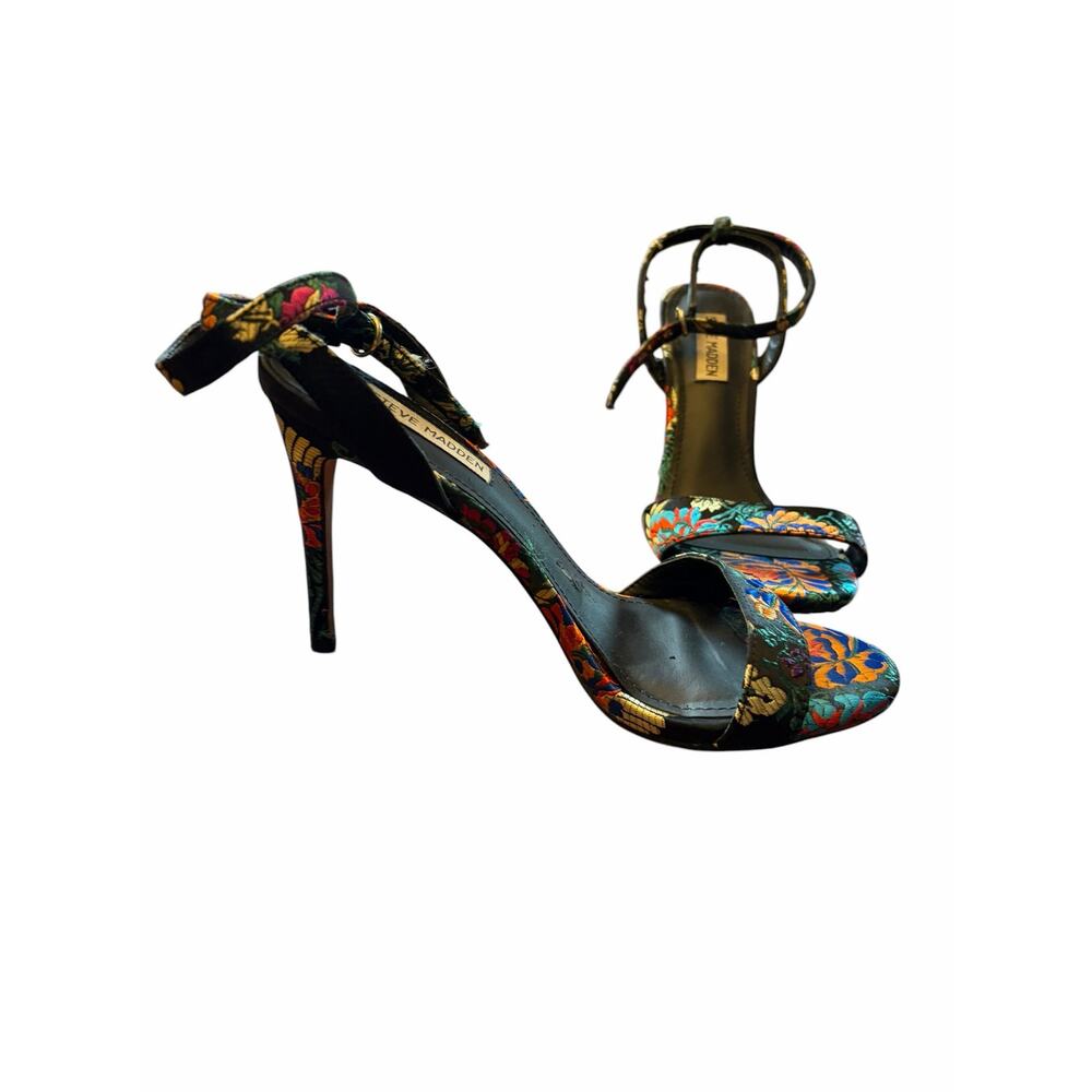 Steve Madden Reno Floral Embroidered Stiletto Heels 8.5 Black Brocade - Picture 4 of 16